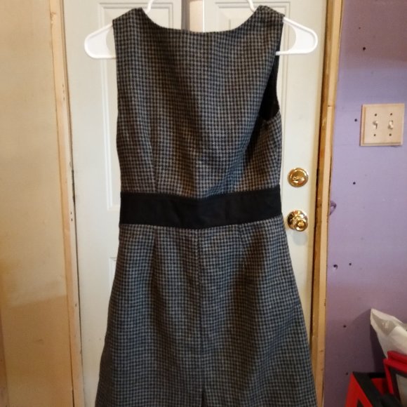 EMMELEE A - LINE TANK DRESS.... EUC - Picture 3 of 4